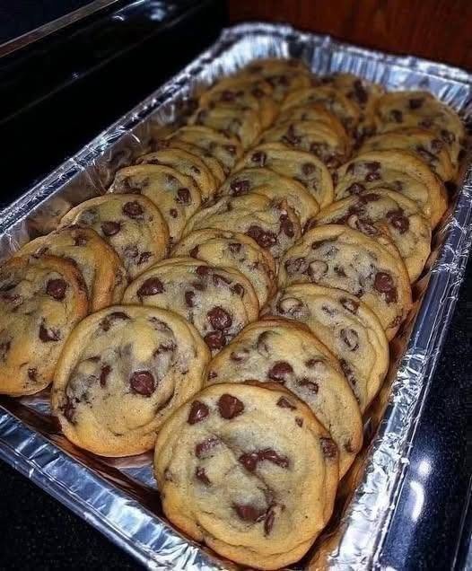 Sugar-Free Almond Flour Chocolate Chip Cookies arranged on a serving tray.