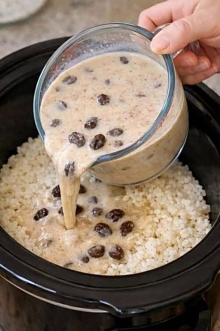 Slow Cooker Creamy Cinnamon Raisin Rice Pudding