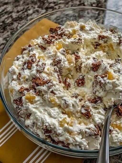 Creamy Pineapple Pecan Fluff Salad