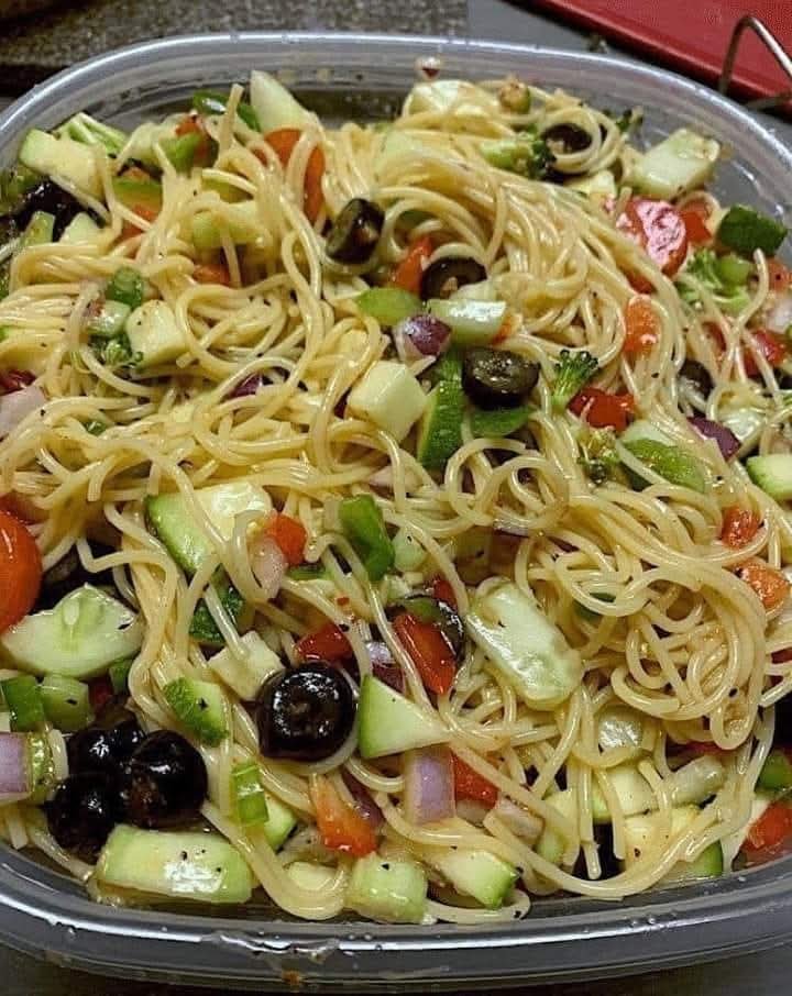 Classic Spaghetti Pasta Salad