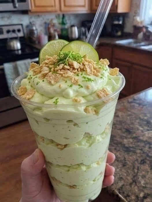 Zero-Carb Key Lime Pie Fluff Cup